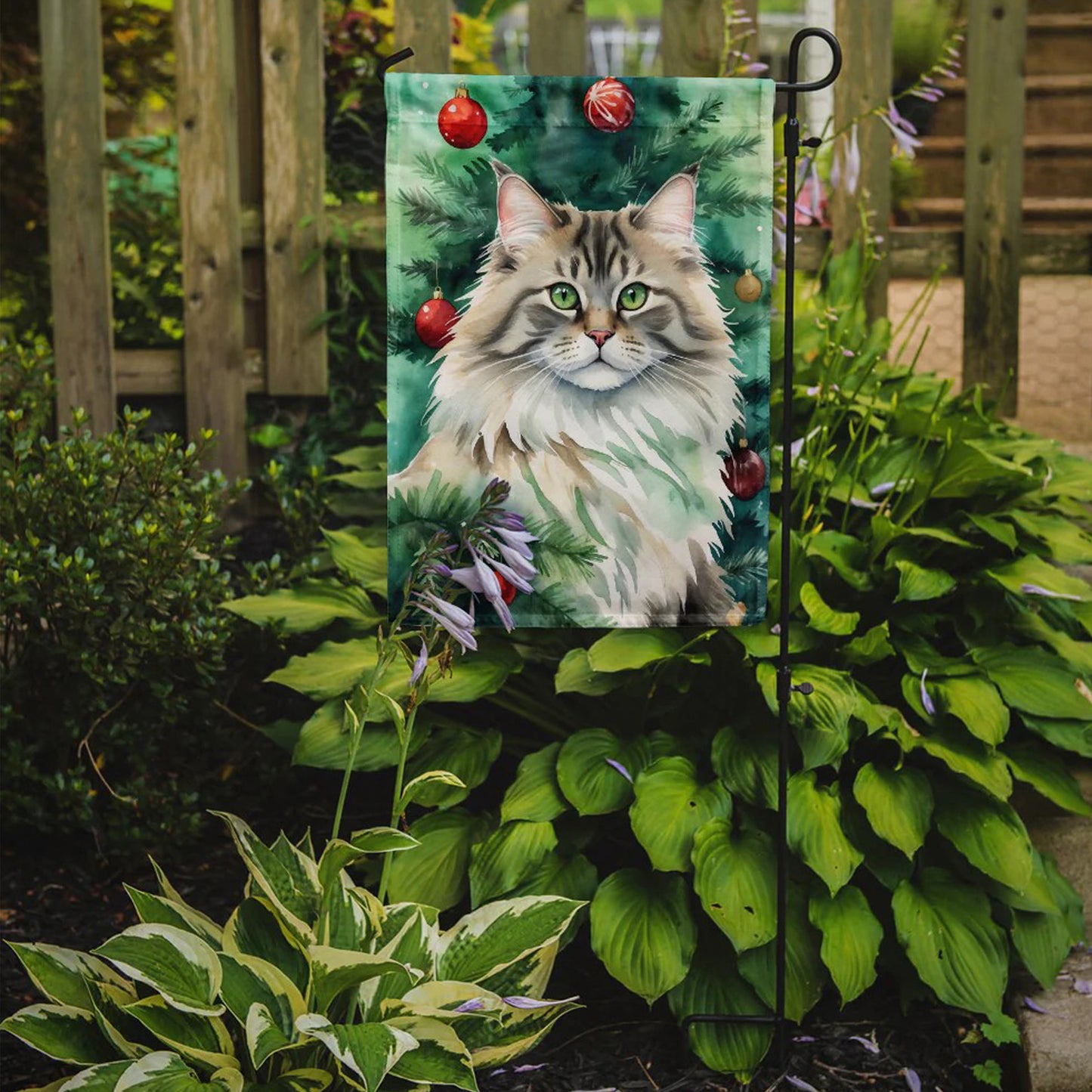 Caroline's Treasures Decorative Siberian Cat by the Christmas Tree Garden Flag