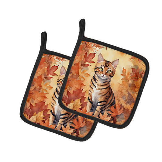 Caroline's Treasures Toyger Cat in Fall Leaves Pair of Pot Holders Kitchen Heat Resistant Pot Holders Sets Oven Hot